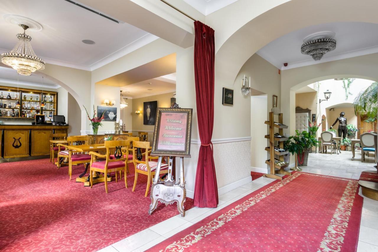 Apartamenty Plac Kolegiacki Познан Екстериор снимка